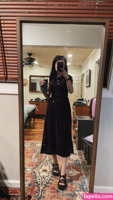 Portofbones 裸のモデル 写真