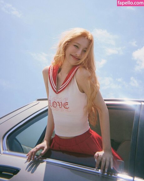 アジア人のセックステープ OnlyFans アート裸 画像