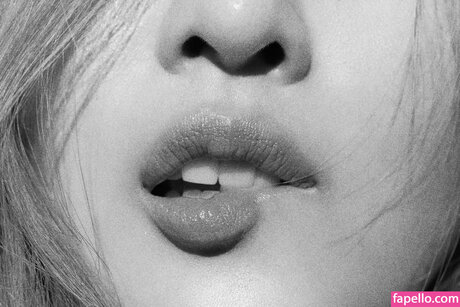 母娘オンリーファン セックス 写真