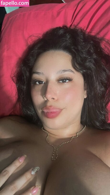 ブロンドヨガOnlyFans 無料ヌード 画像