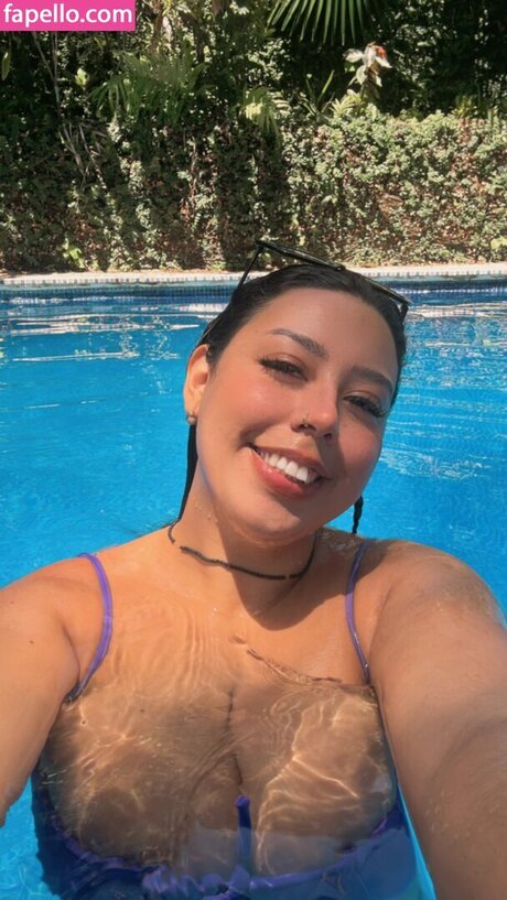 rukminimunera17 top profile image