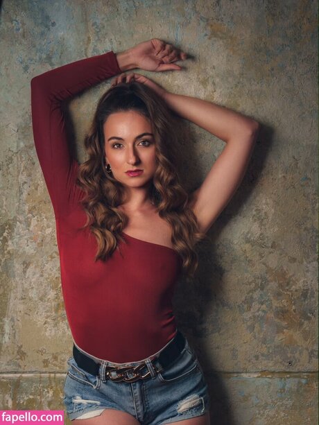 ルビーオンリーファン 美しい裸 ギャラリー