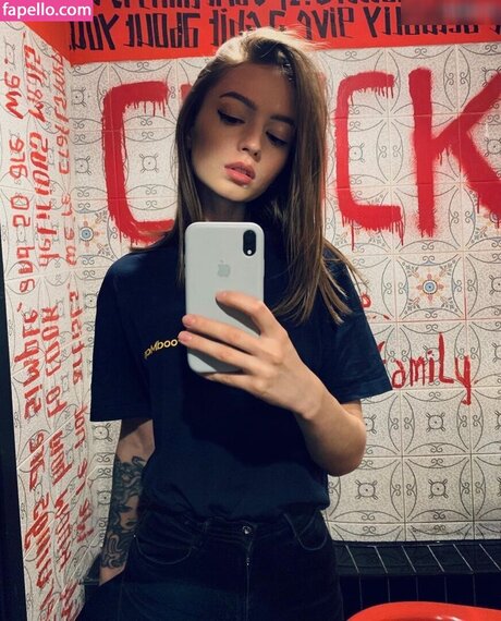 エボニートップオンリーファン ホットポルノ 画像