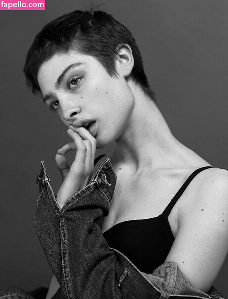 Lera Abova ポルノスター 可愛い 画像