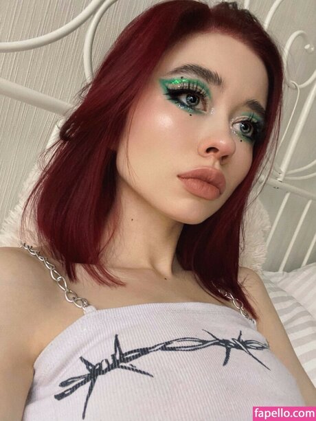 Anastasia Sereda 無料モデル 画像