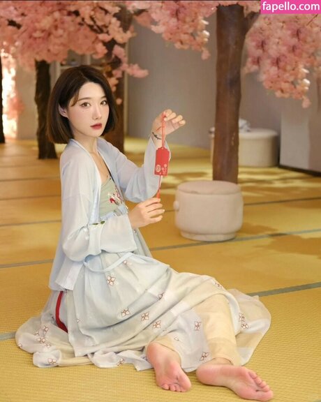 Zhiyunxi3996 アダルトモデル 写真