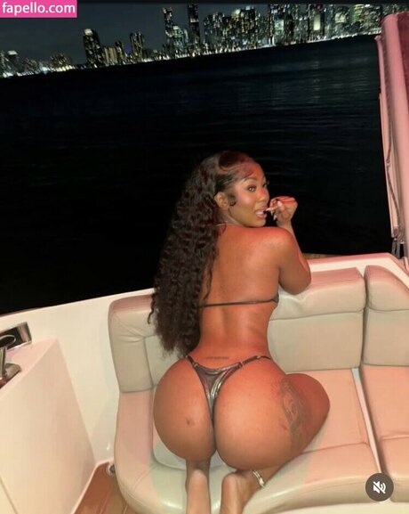 Cairothebiggesst 最高のスター 写真