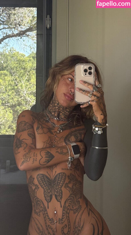 Gigi Abeleira ポルノスター 可愛い ギャラリー