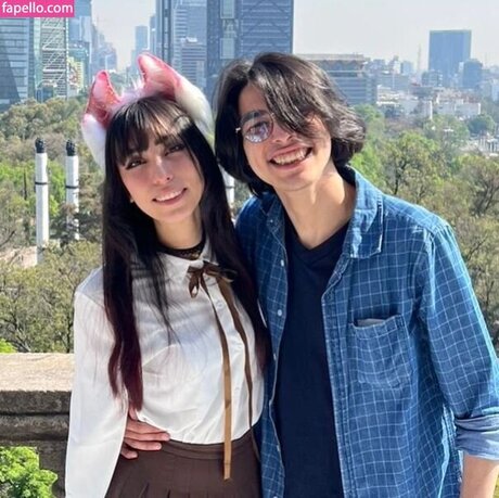 emetsuki xxxスター 写真