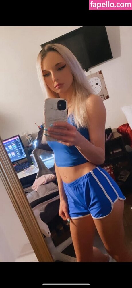 Kelly Lyn 女優 画像