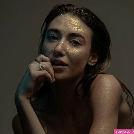 姉妹のOnlyFans アート裸 画像