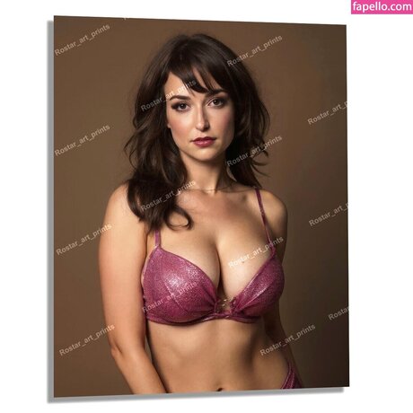 Mila Vayntrub XXXモデル 写真