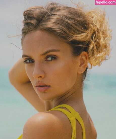 熟女ティーンOnlyFans セックス 写真