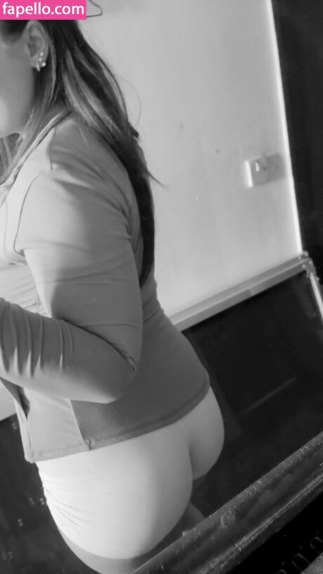 billiej x xxxモデル 写真