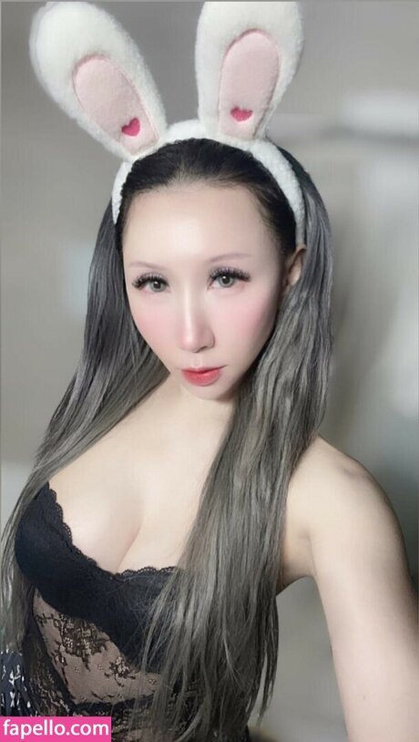 Asian Milfs ポルノモデル 写真