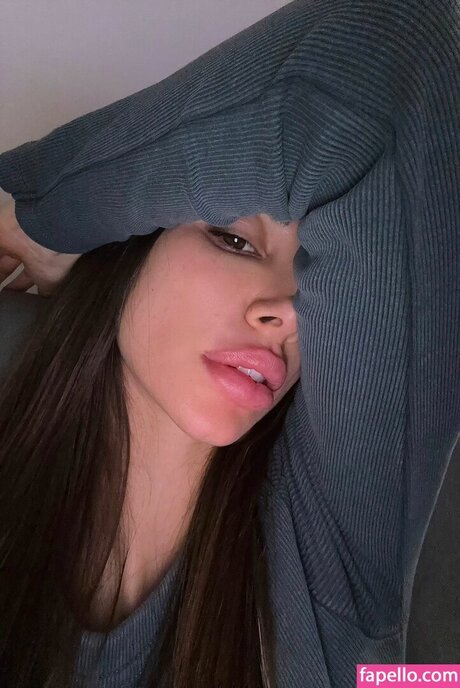 自然なお尻OnlyFans アートヌード 画像