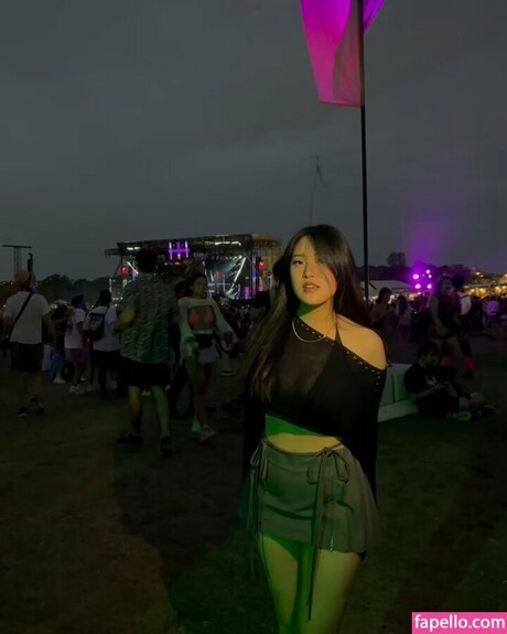 avgella 独占モデル 写真