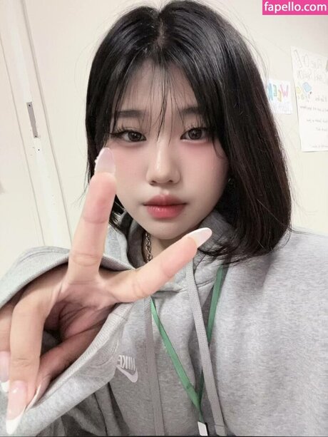 大きな黒い猫OnlyFans ホットポルノ 写真