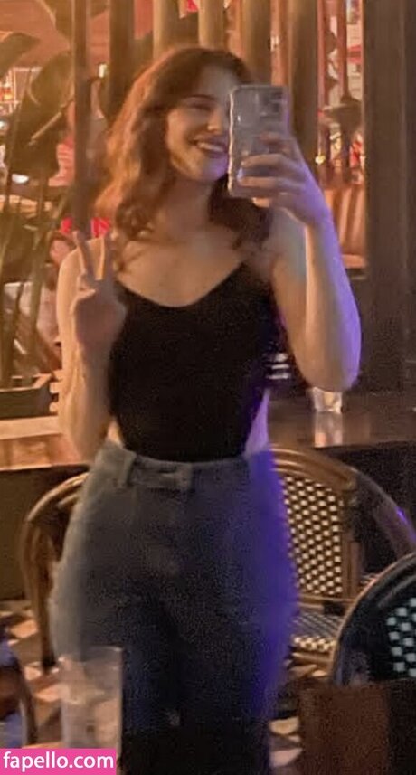 Alaurabidingcitizen 独占女優 ギャラリー