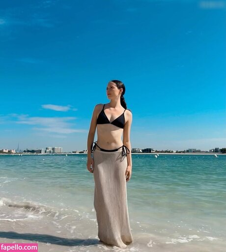 Jasmin Arndt 無料スター 写真