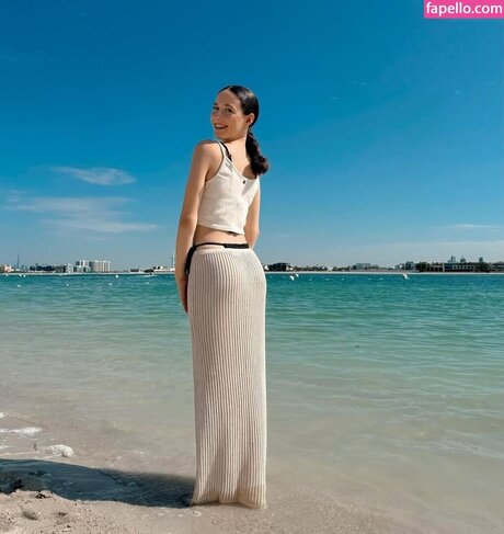 Jasmin Arndt かわいいポルノスター ギャラリー