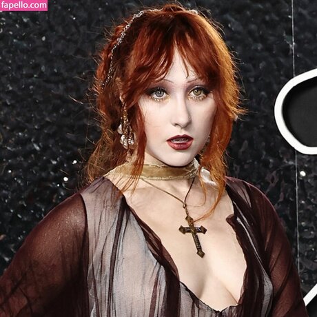 chappellroan 独占ポルノスター 写真