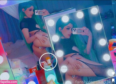 Kati3Kat ヌードスター ギャラリー