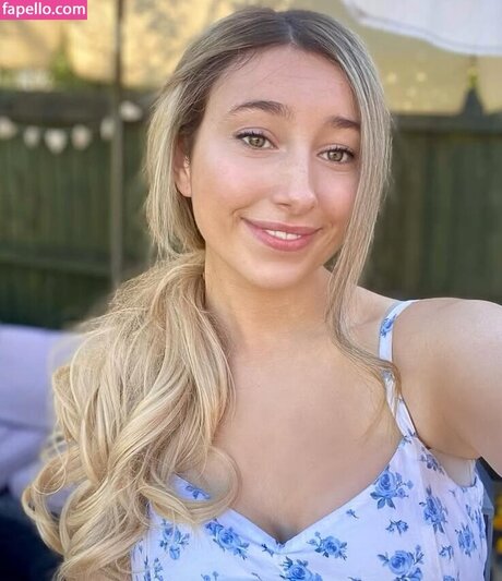 asmrスパイonlyfans セクシーヌード 写真