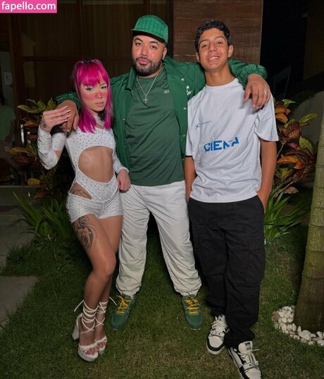 kamylinhasantos 素敵な女優 写真