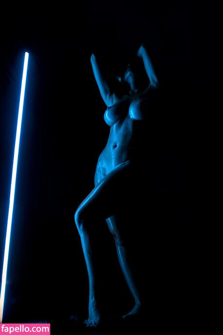 Yuliana Prokhorenko ホットなモデル 写真