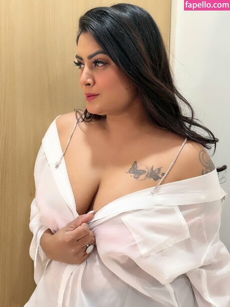 Twinkle Kapoor セックス女優 写真