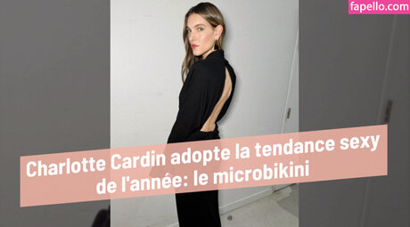 Charlotte Cardin Nue ホットモデル 画像