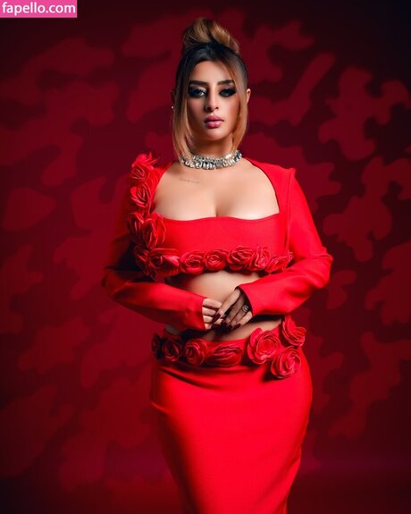 Avneet Kaur HDモデル 画像