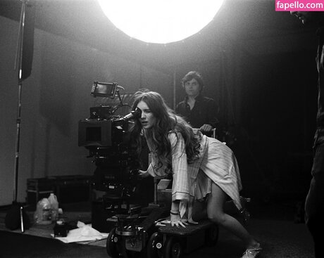 Talia Ryder ポルノスター ギャラリー