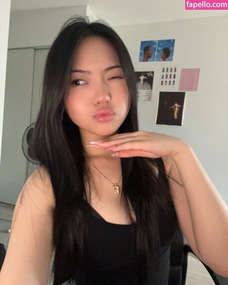 aishlvsu 美しいモデル 写真