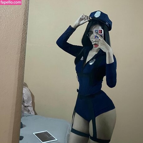 アジア人のタトゥー OnlyFans 無料セクシー 写真