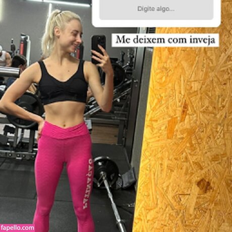 細身の巨乳OnlyFans 美しいxxx 写真