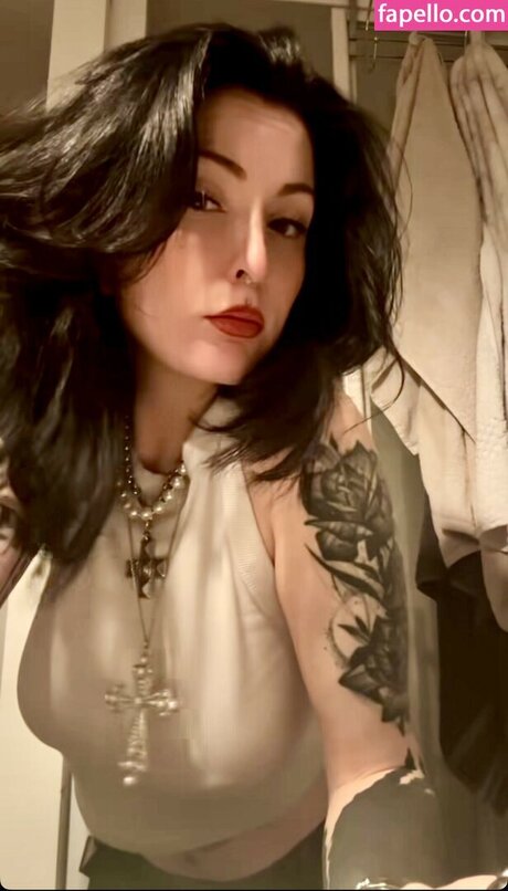 Bioodst0nes ホットなポルノスター 写真