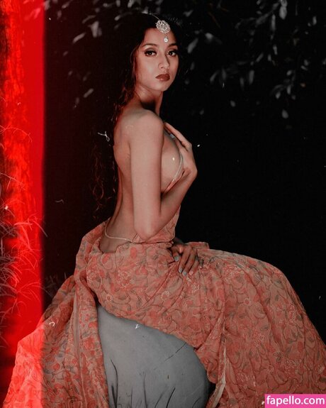 Aathira Rajeev ヌードモデル アーカイブ