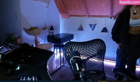 Honeyxxo ホットスター 写真