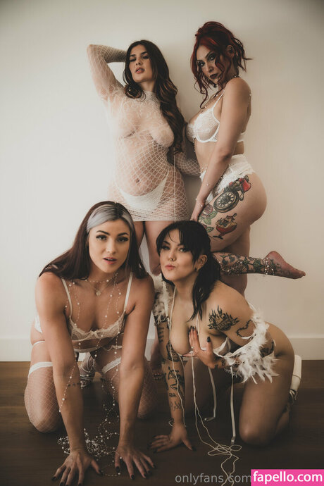 Lena Kross ホットなスター アーカイブ