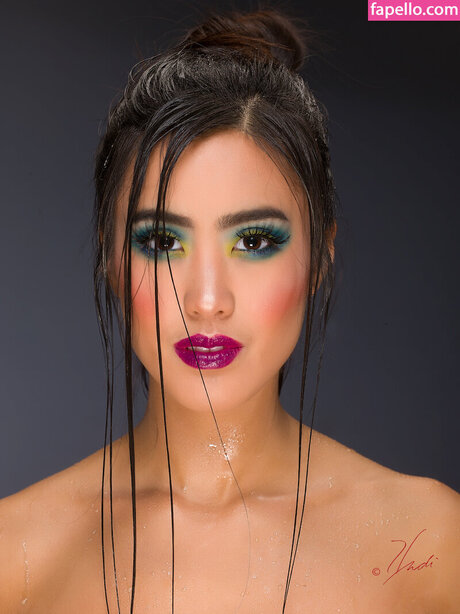 Steph Pham ポルノスター セクシー ギャラリー