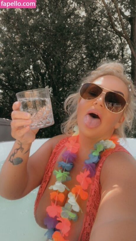 日焼けしたOnlyFans ホットヌード アーカイブ