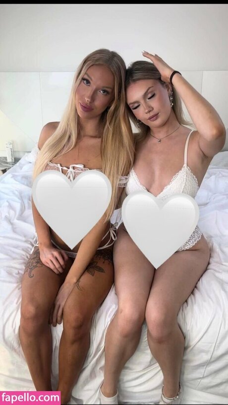 Nikoline Fray 美しいモデル 写真