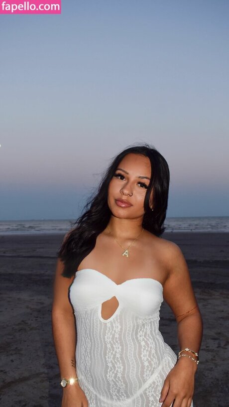 Aracelyanahiii HDポルノスター 写真