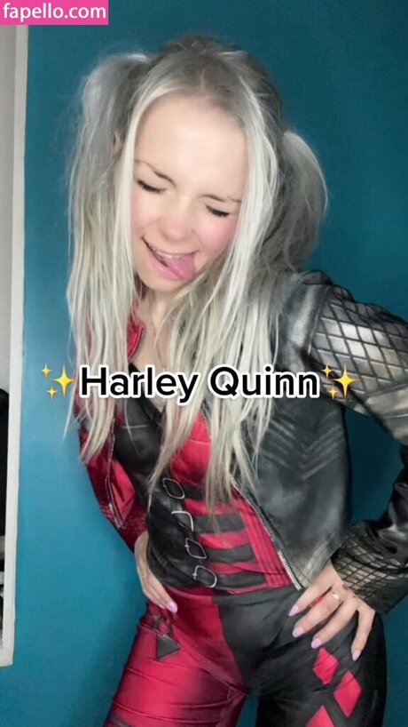 ニューハーフ POV OnlyFans 無料ヌード 画像