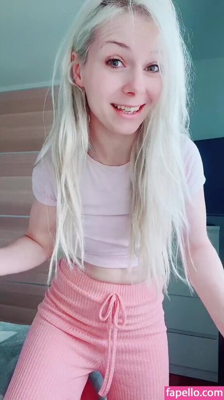 レズビアンセックスOnlyFans ホット裸 画像