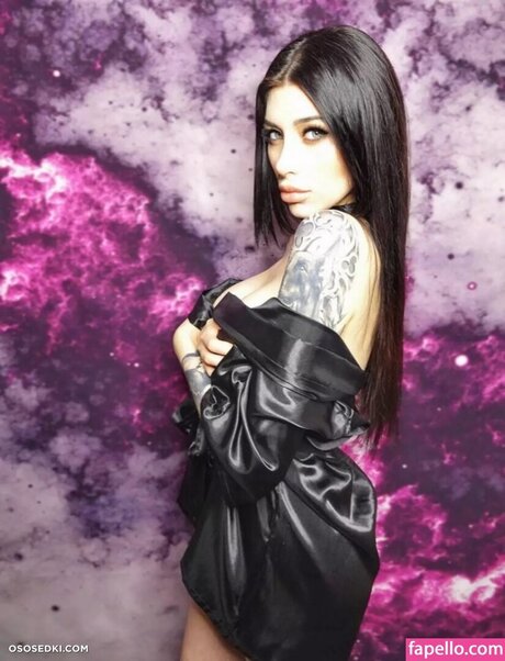 Sonya Sparks 裸の女優 写真