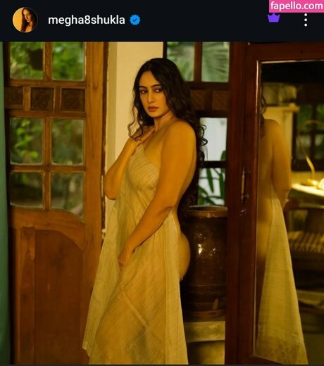 Megha Shukla ヌードモデル 画像