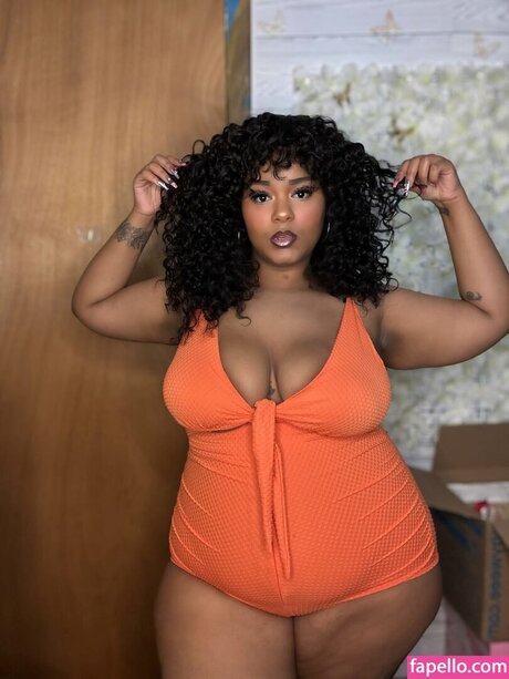 Millybunnie トップモデル 写真